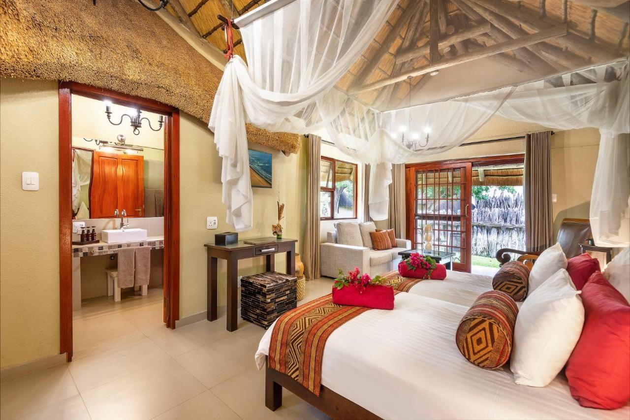 Frans Indongo Lodge Otjiwarongo Kültér fotó