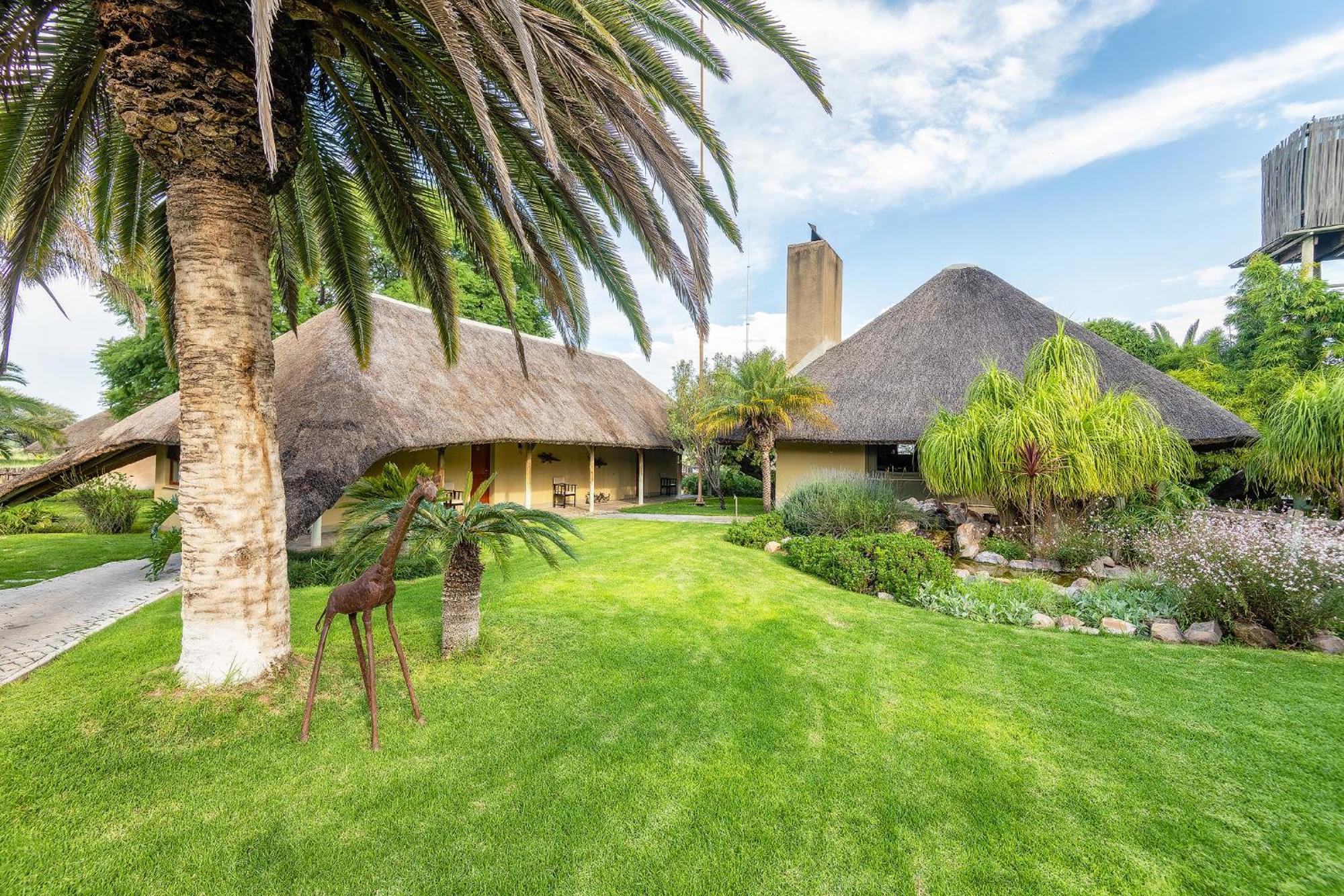 Frans Indongo Lodge Otjiwarongo Kültér fotó