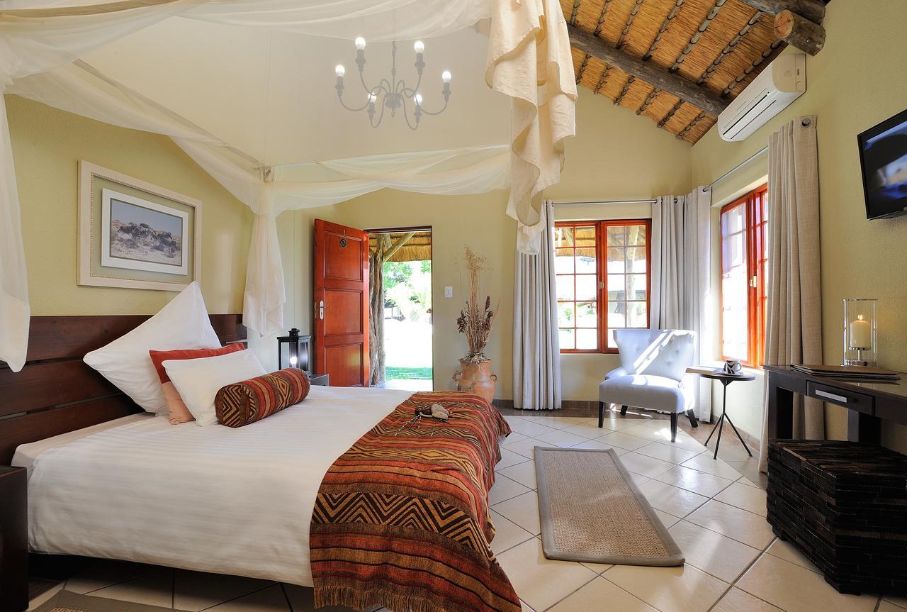 Frans Indongo Lodge Otjiwarongo Kültér fotó